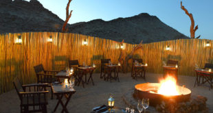 Boma Dinner in der Tutwa Desert Lodge Südafrika