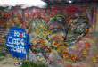 Südafrika  Graffiti in Kapstadt Khayelitsha